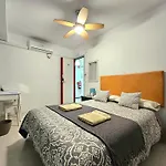 Centric Mercado Hostel