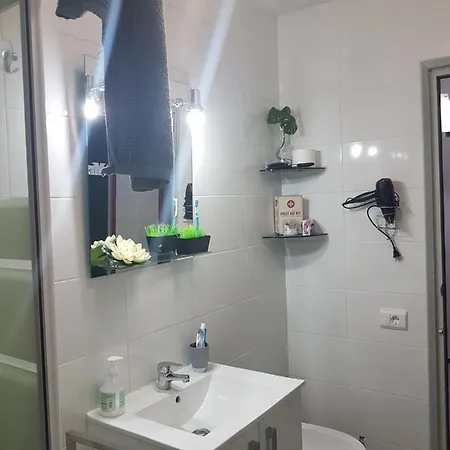 Centric Mercado Хостел Аликанте