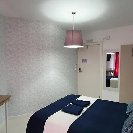 Centric Mercado Хостел Аликанте